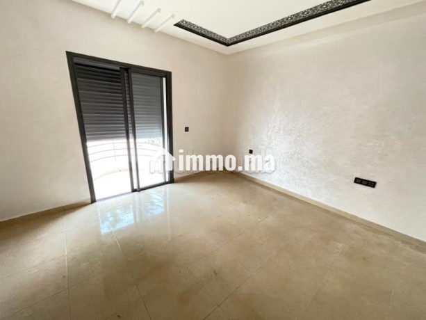 villa-de-400m2-a-louer-neuve-a-iligh-big-13