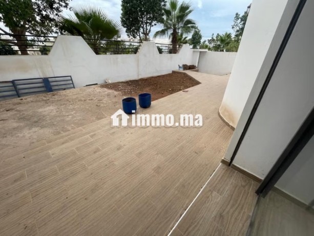 villa-de-400m2-a-louer-neuve-a-iligh-big-2