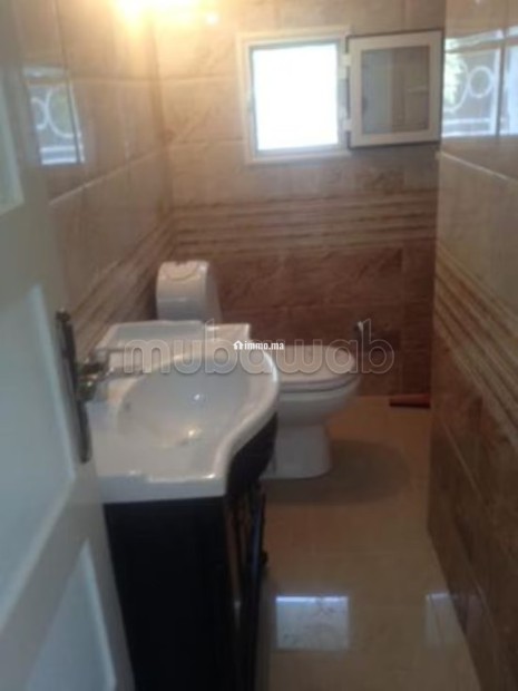 Location villa vide à oasis avec un grand jardin - Location Immobilier - Casablanca - photo 5