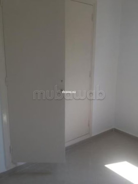 Location villa vide à oasis avec un grand jardin - Location Immobilier - Casablanca - photo 6