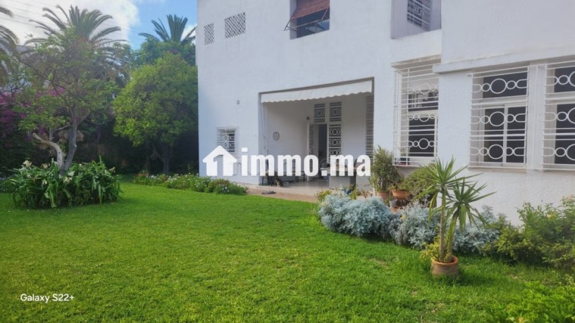 location-villa-vide-a-oasis-avec-un-grand-jardin-big-18