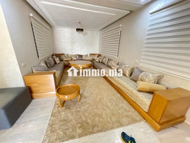 belle-villa-de-200-m2-moderne-a-louer-a-tassila-big-3
