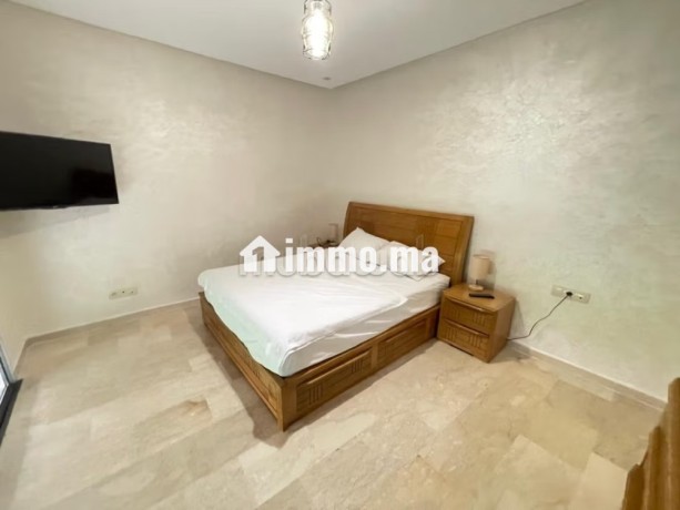 belle-villa-de-200-m2-moderne-a-louer-a-tassila-big-6