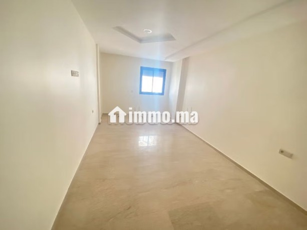 bel-appartement-neuf-130m2-a-founty-3chambre-big-5