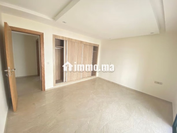 bel-appartement-neuf-130m2-a-founty-3chambre-big-6