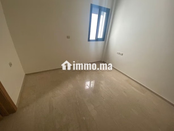 bel-appartement-neuf-130m2-a-founty-3chambre-big-7