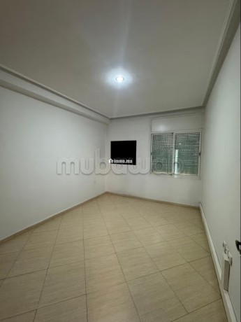appartement-usage-bureaux-a-louer-a-l-agdal-big-2