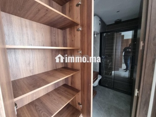 studio-neuf-a-louer-55-m2-sur-oasis-big-9