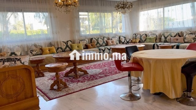 luxueuse-villa-avec-piscine-big-3