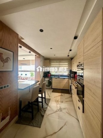 appartement-haut-de-gamme-de-86-m2-entierement-m-big-5