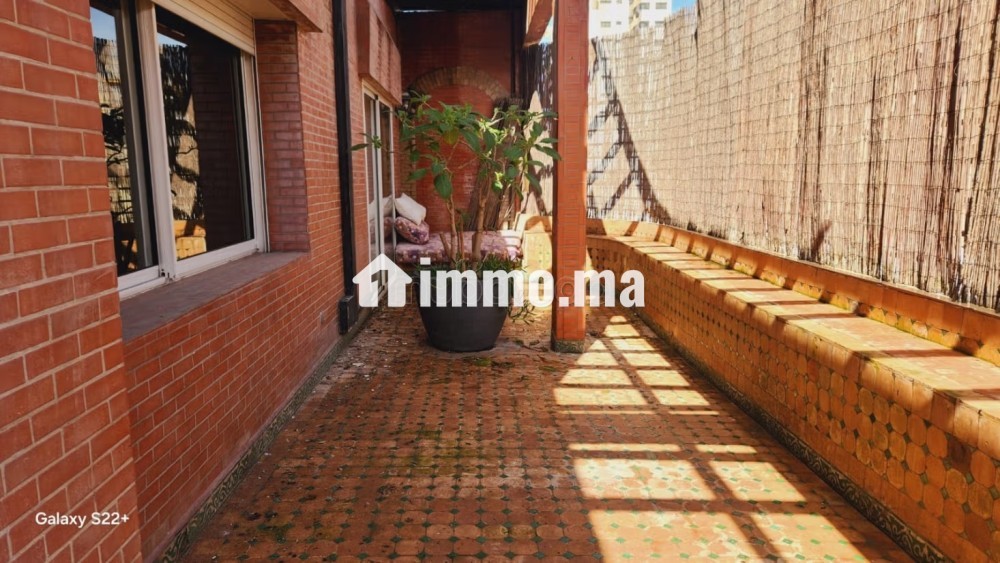 Location appt vide avec terrasse a racine - Location Immobilier - Casablanca - photo 2