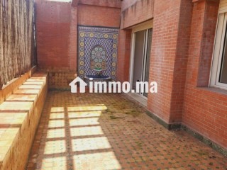Location appt vide avec terrasse a racine - Appartement à louer - Casablanca