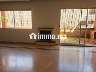 Location appt vide avec terrasse a racine - Appartement à louer - Casablanca