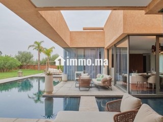 villa-vip-haute-standing-avec-piscine-privee
