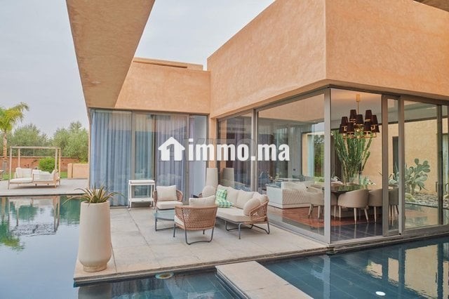villa-vip-haute-standing-avec-piscine-privee-big-1