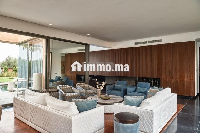 villa-vip-haute-standing-avec-piscine-privee-big-6