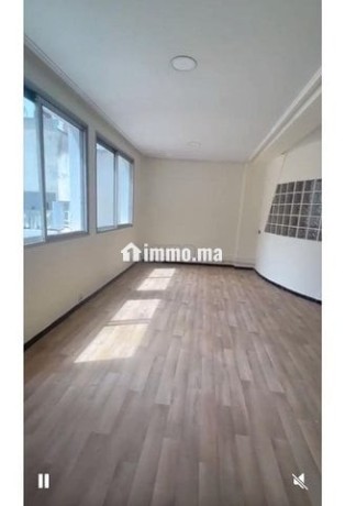 bureau-recep-gd-open-5p-150m2-a-louer-bd-zerktouni-big-1