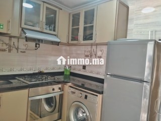 Très bel appartement en location à M'Diq.
Superficie 85 m².
Meublé - Appartement à louer