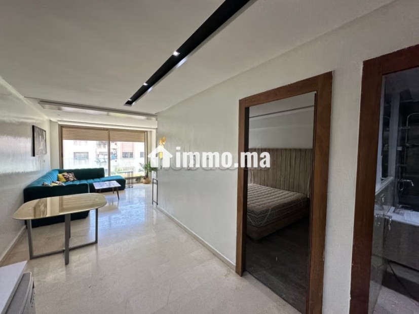 Location de bureaux à Bourgogne Ouest.
Superficie 60 m².
Avec ascenseur - Location Immobilier - Casablanca - photo 7