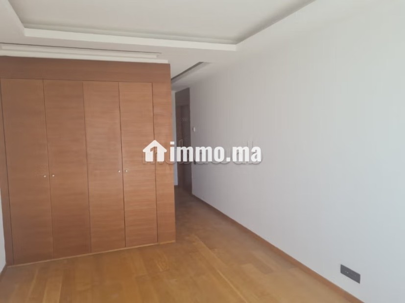 À Louer – Appartement avec Terrasse à Dar Salam - Location Immobilier - Rabat - photo 5