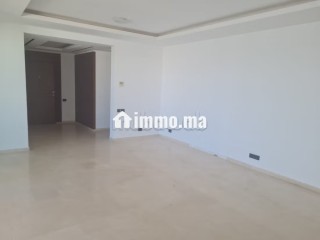 a-louer-appartement-avec-terrasse-a-dar-salam