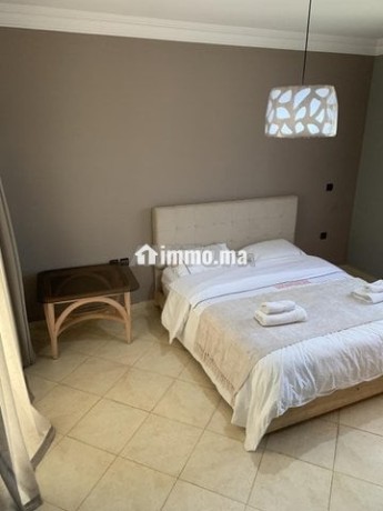 appartement-meuble-avec-piscine-big-5