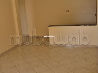 Louez cet appartement à Smaâla. 2 chambres agréables. Antenne parabolique, résidence sécurisée - Appartement à louer - Settat