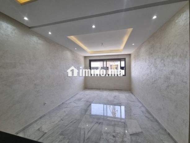 appartement-a-louer-126-m2-a-casablanca-big-2