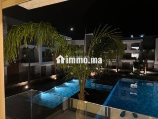 appartement-de-luxe-avec-piscine