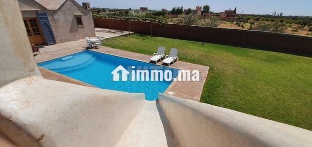 villa-privee-avec-piscine-et-toboggan-big-0
