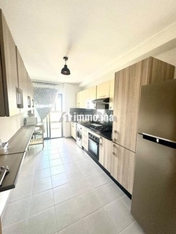 superbe-appartement-de-93m2-a-louer-avec-vue-big-2