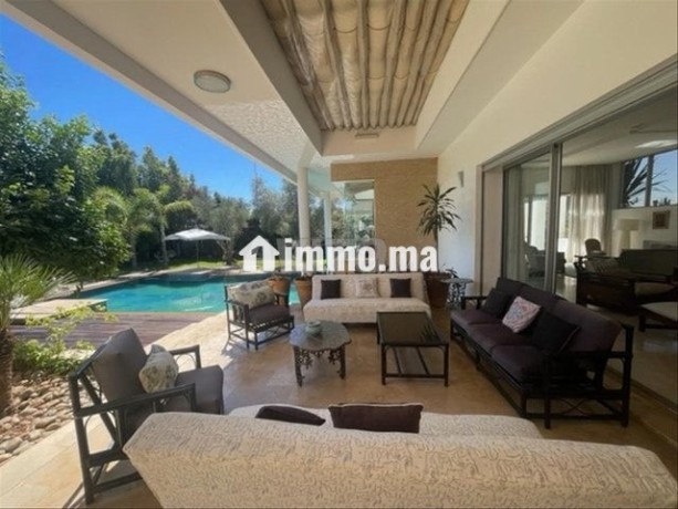 villa-meublee-a-louer-big-1