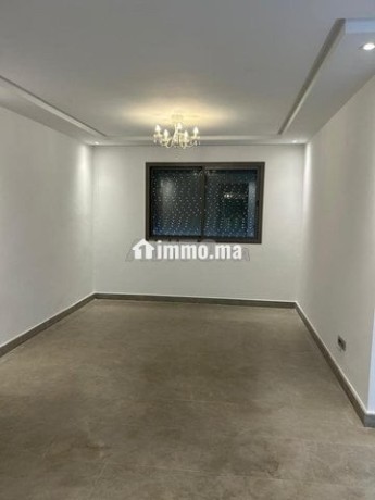 appartement-vide-a-casaview-pour-location-big-4