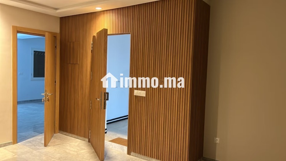 À louer – Spacieux appartement refait à neuf à Hay Riad - Location Immobilier - Rabat - photo 2