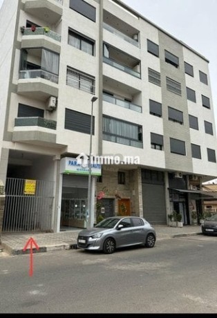magasin-titre-110-m2-avec-soupente-a-vendre-big-0