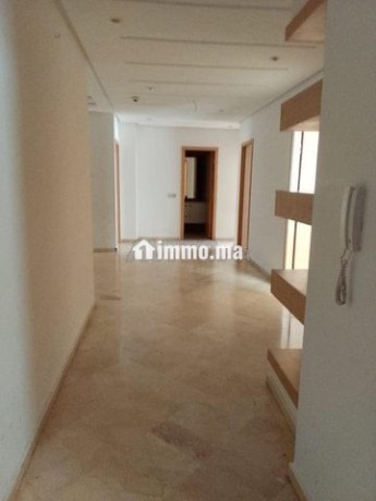 appartement-a-louer-120-m2-a-casablanca-big-1