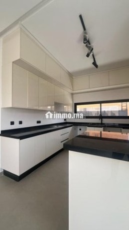 villa-d-un-particulier-4ch-et-4-sdb-big-2