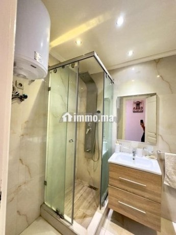 proche-cote-mosquee-hassan-ii-appt-2chmbr-big-6
