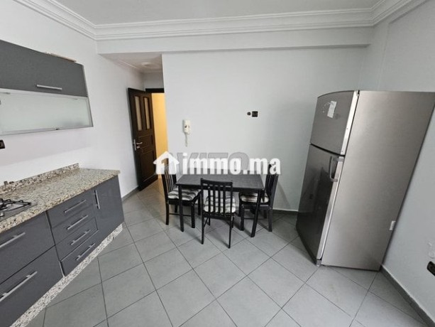 appartement-a-louer-116-m2-a-rue-roma-2mars-big-6