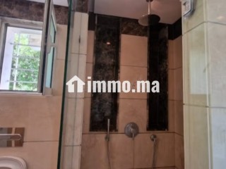 Villa avec piscine à la location à bouskoura - Villa à louer