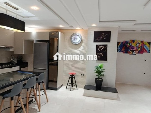 niveau-villa-avec-piscine-pour-vacances-big-7