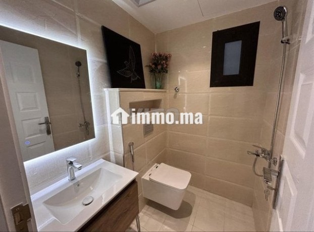 sejournez-au-coeur-de-casablanca-studio-meuble-big-4