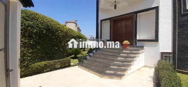 top-villa-moderne-400m2-a-louer-pres-de-marjane-big-3