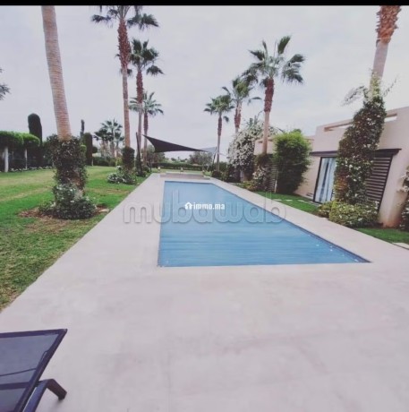 belle-villa-front-golf-en-vente-big-1