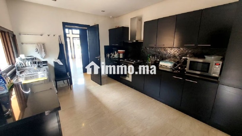 belle-villa-front-golf-en-vente-big-5