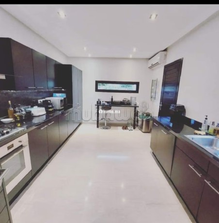 belle-villa-front-golf-en-vente-big-7