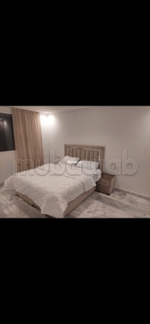 appartement-avec-piscine-big-0