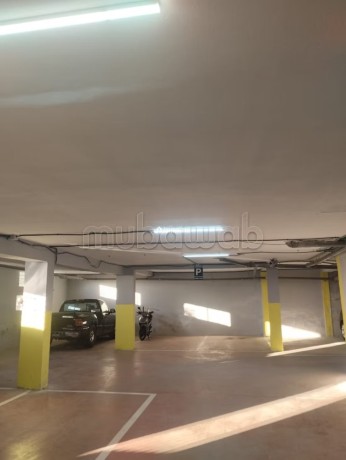 appartement-avec-piscine-big-11