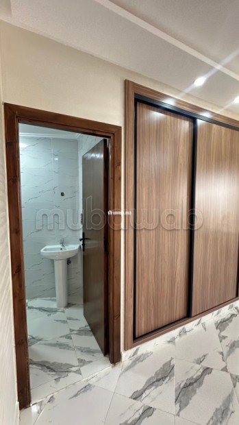 Bel appartement à vendre à Berrechid. 3 pièces. Système de parabole et salon marocain - Vente Immobilier - Berrechid - photo 7