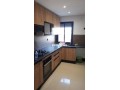 studio-vide-a-louer-quartier-du-parc-small-0